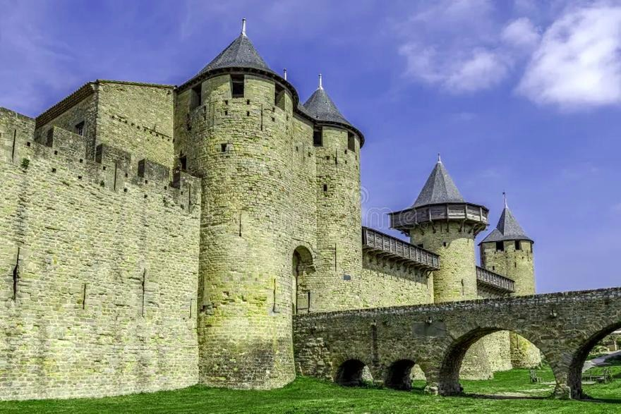 Carcassonne: co zobaczyć, jak zwiedzać i ile kosztuje wyjazd?