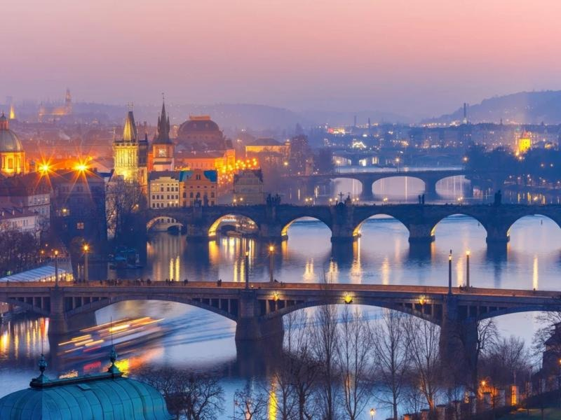 Czechy: co zwiedzić? Praga i ukryte miejsca poza szlakiem